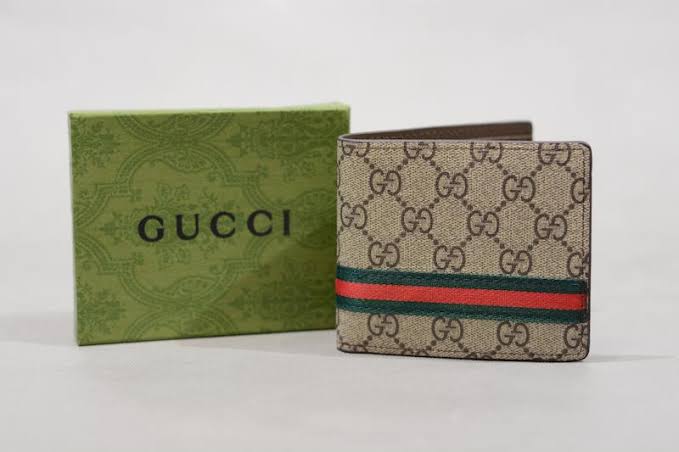 GUCCI GG Coating Canvas Leather Bifold Wallet Compact Wallet