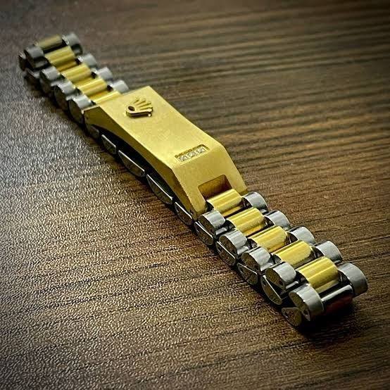 ROLEX Premium Stainless Steel Bracelet (Golden)